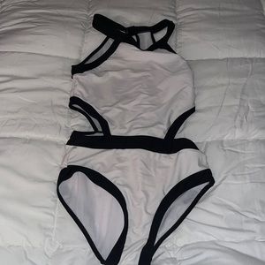 NWOT SHEIN 1 Piece Cutout Bathing Suit